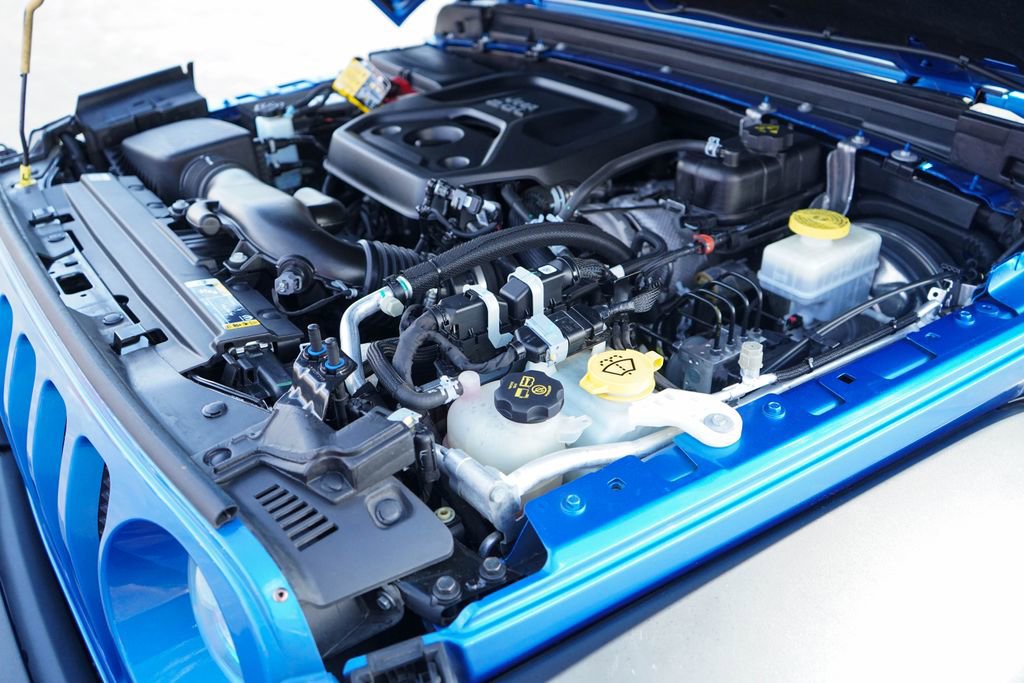 Used 2021 Jeep Wrangler Sport S image 38