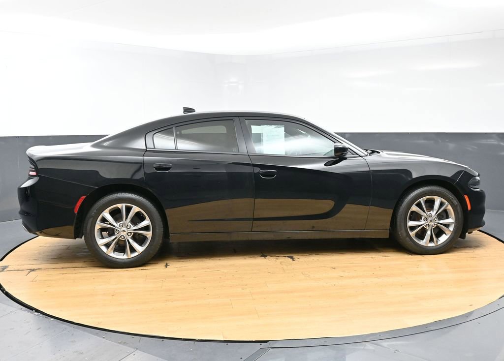 Used 2021 Dodge Charger SXT AWD/4WD image 8