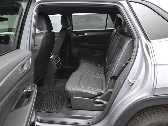 New 2026 Volkswagen Atlas Cross Sport SE image 11