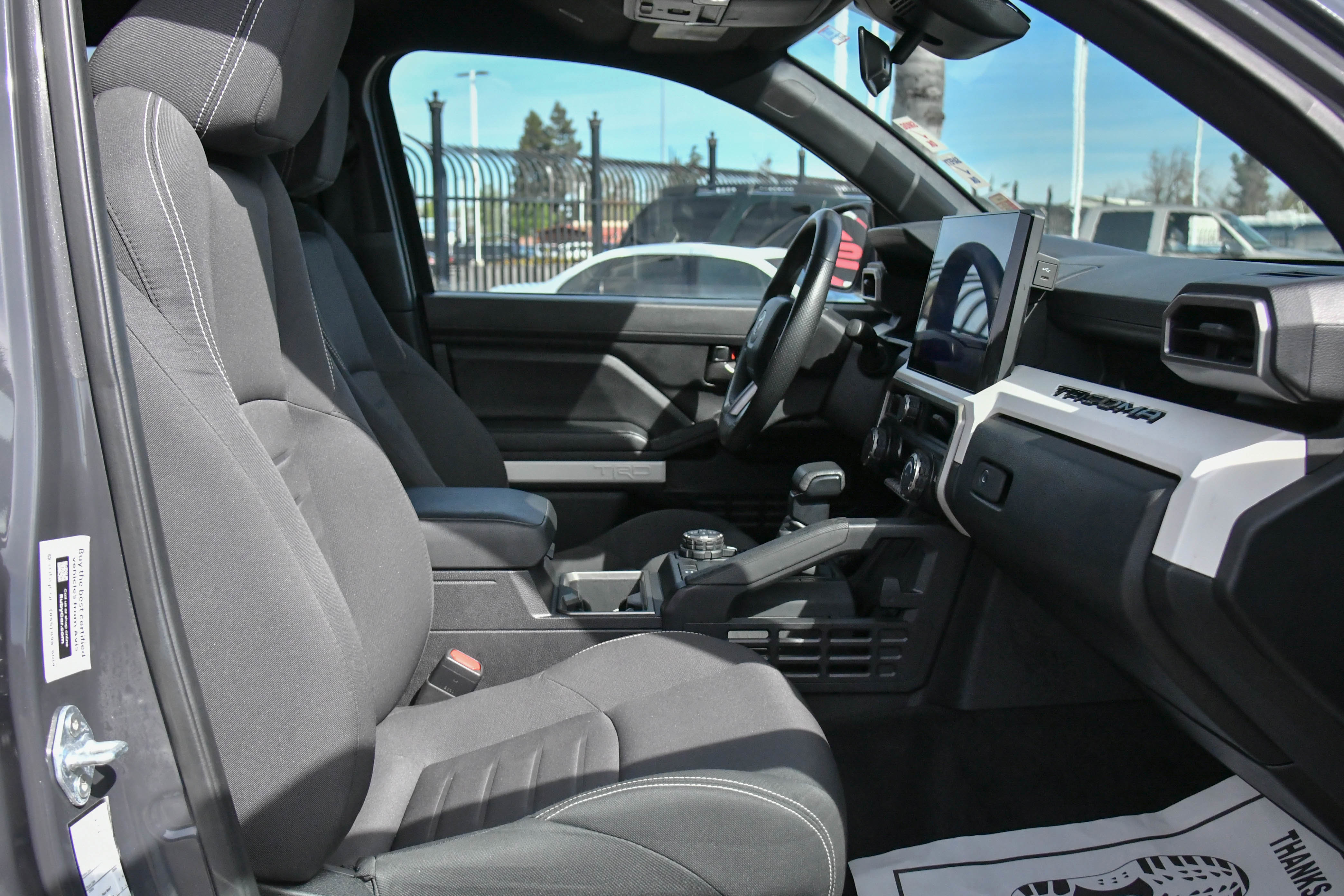 Used 2024 Toyota Tacoma TRD Sport image 47