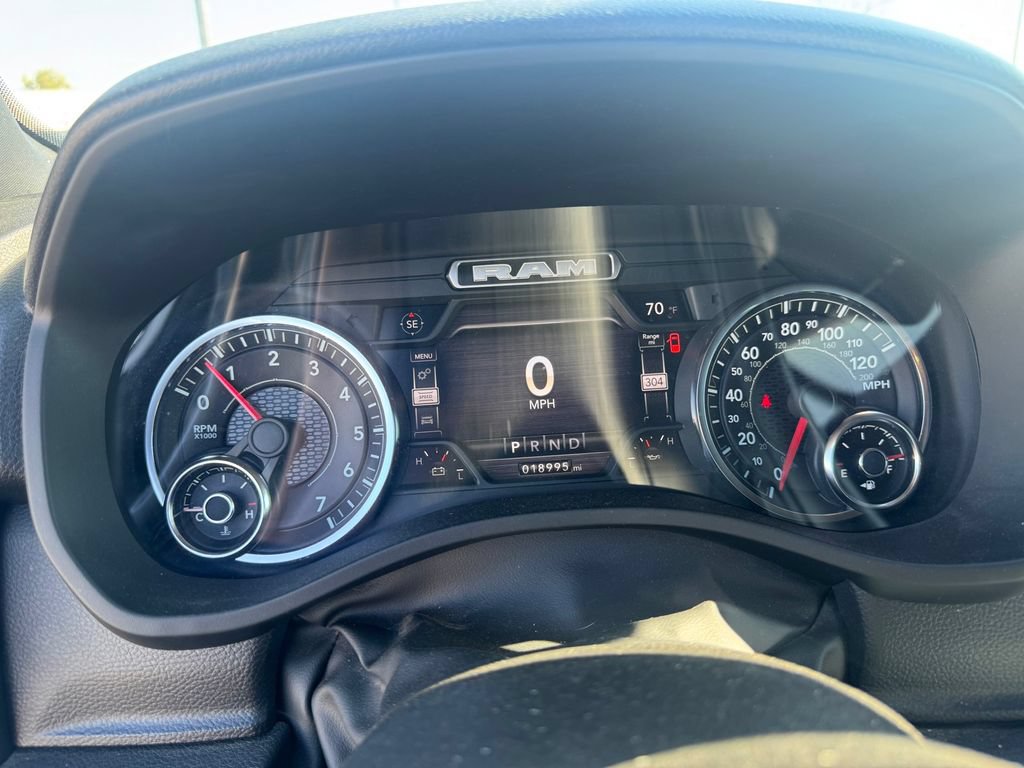 Used 2023 RAM 1500 Big Horn AWD/4WD image 15