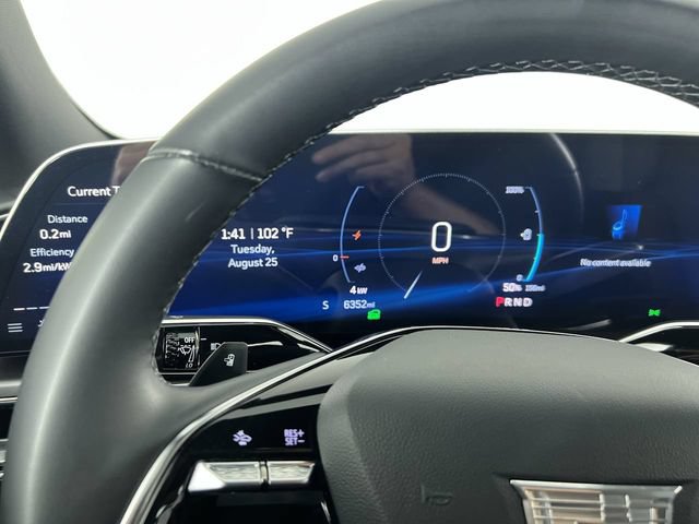 Used 2024 Cadillac Lyriq Tech AWD/4WD image 11