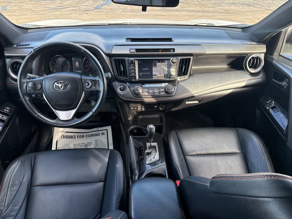 Used 2016 Toyota RAV4 SE image 25