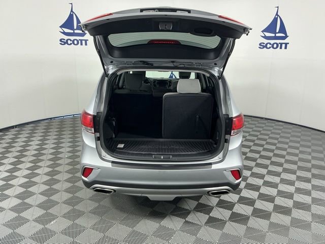 Used 2017 Hyundai Santa Fe SE image 22