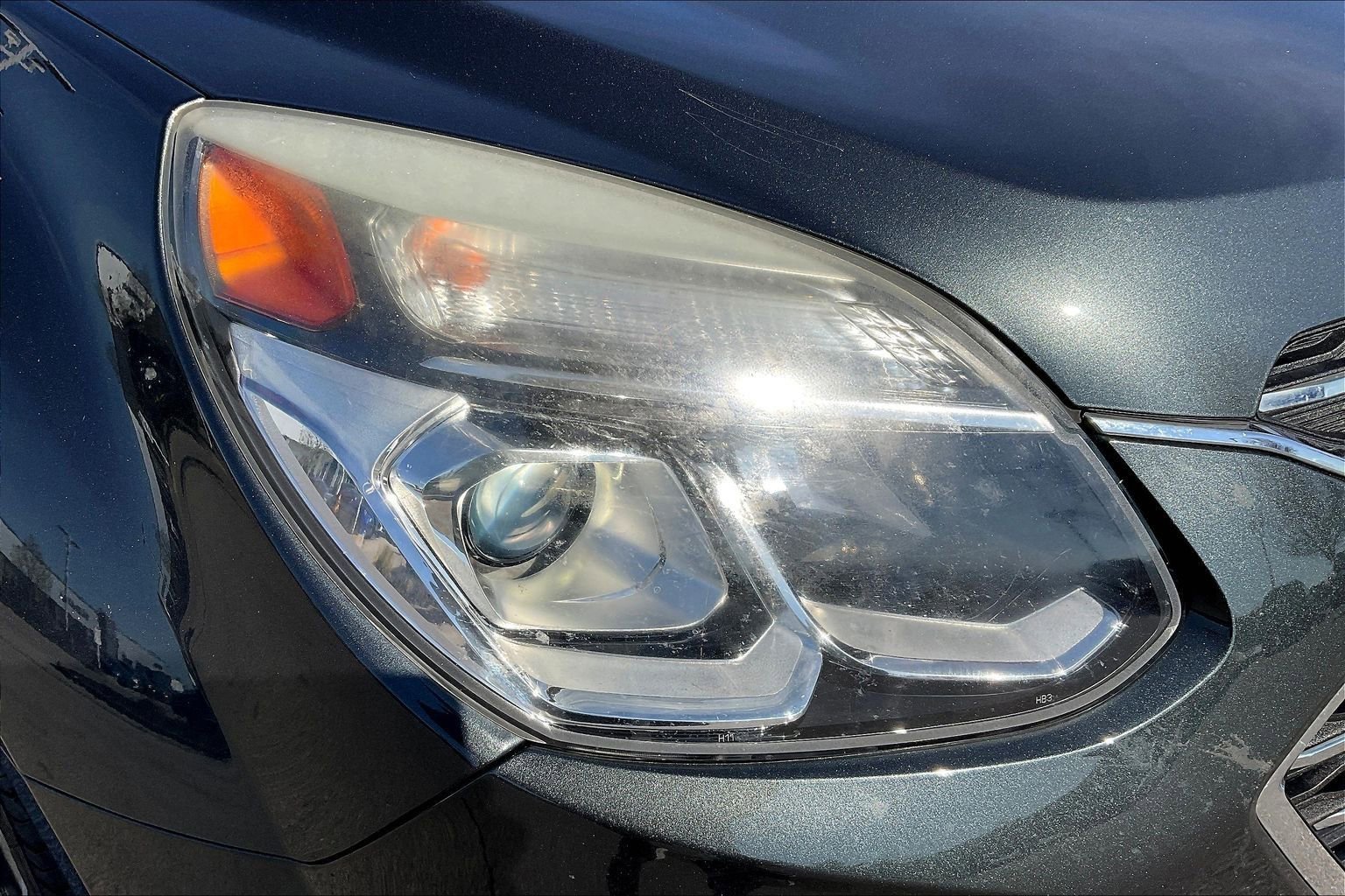 Used 2017 Chevrolet Equinox Premier w/ Enhanced Convenience Package FWD image 29