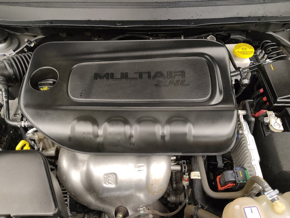 Used 2020 Jeep Cherokee Latitude Plus FWD image 30