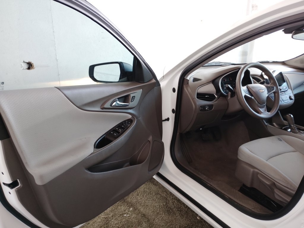Used 2020 Chevrolet Malibu LS FWD image 20