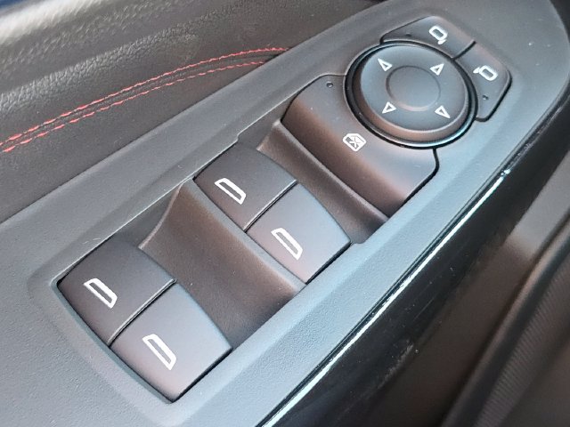 New 2026 Chevrolet Trax RS w/ Sunroof Package FWD image 24