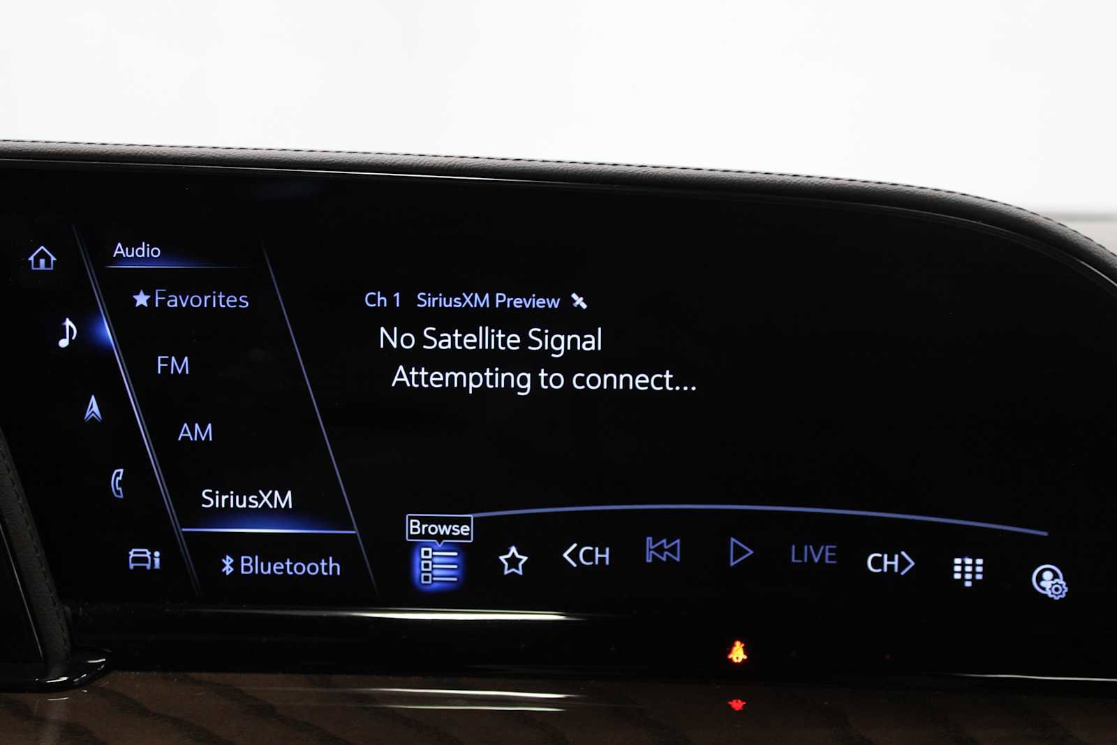 Certified 2024 Cadillac Escalade ESV Sport Platinum w/ LPO, ONYX Package image 39