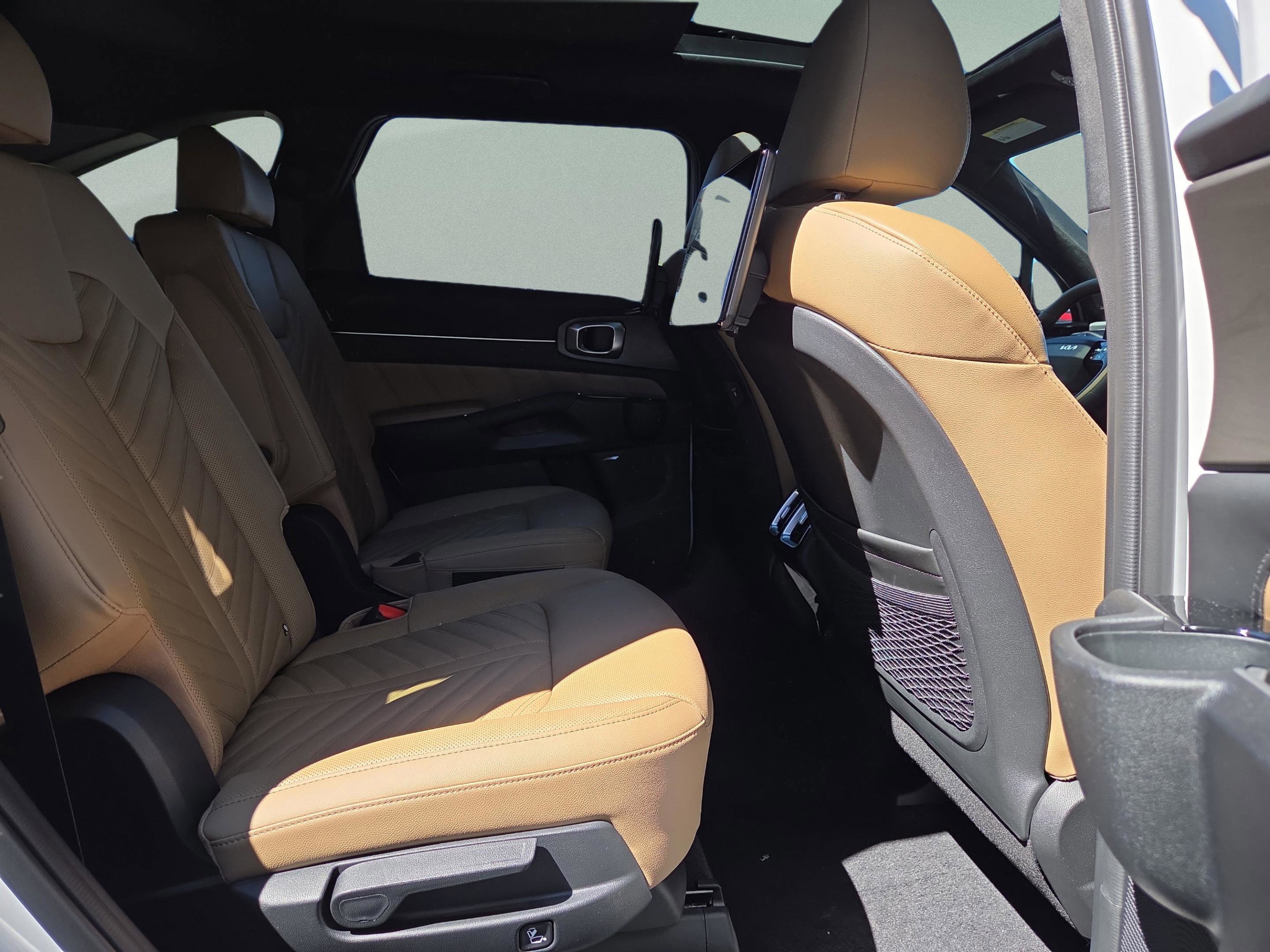New 2026 Kia Sorento SX Prestige AWD/4WD image 11