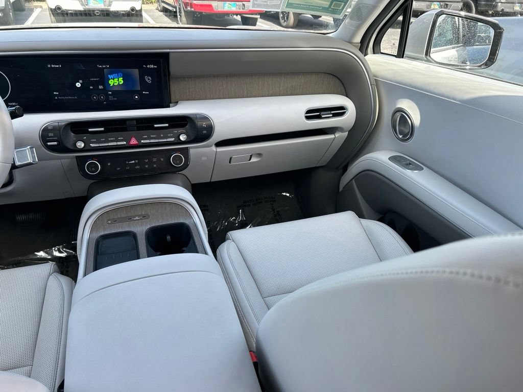 Used 2026 Hyundai Palisade SEL FWD image 11