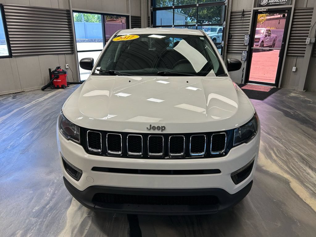 Used 2017 Jeep Compass Sport FWD image 31