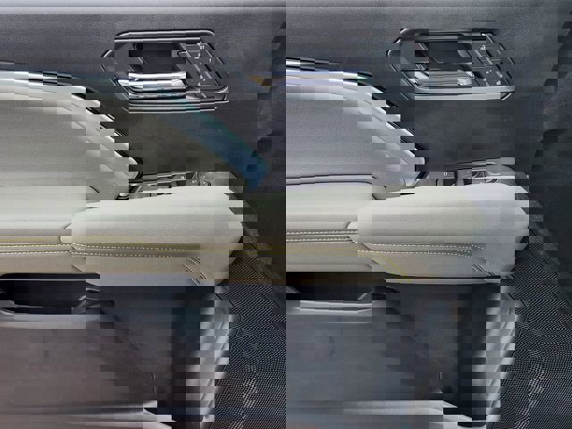 New 2026 Chevrolet Colorado ZR2 w/ Technology Package image 17