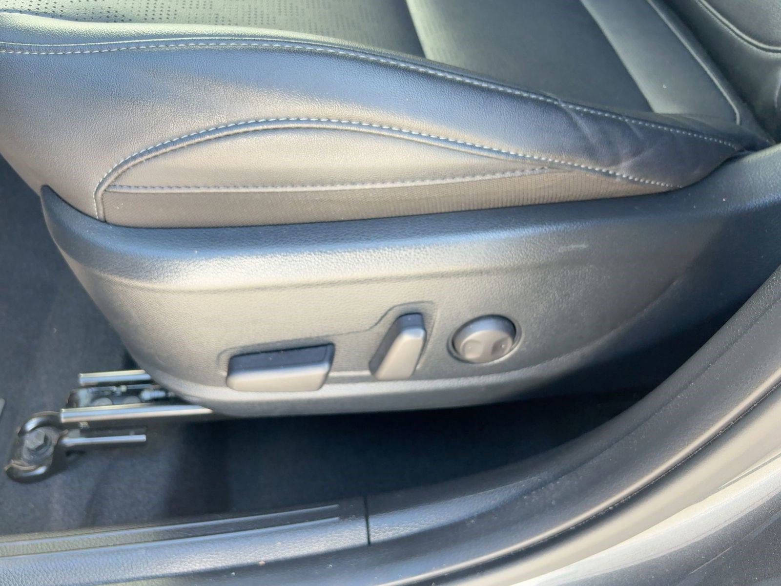 Used 2023 Kia Seltos EX image 14