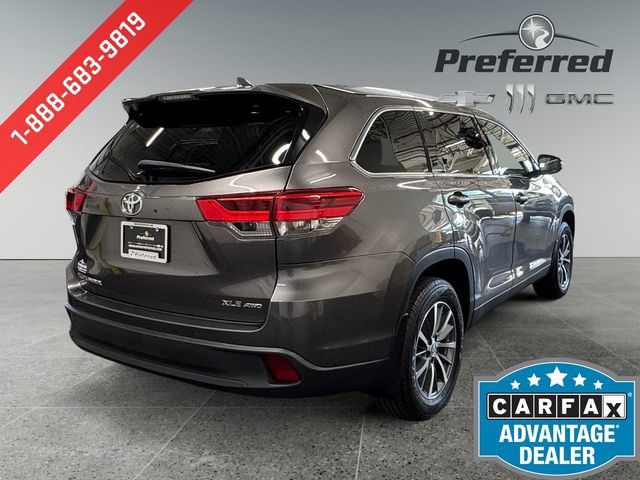 Used 2019 Toyota Highlander XLE AWD/4WD image 18
