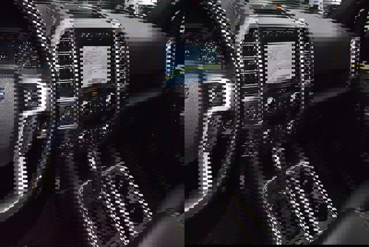 Used 2020 Ford F150 Platinum w/ Equipment Group 701A Luxury image 26