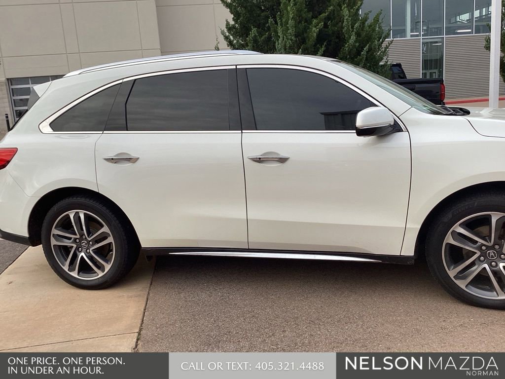 Used 2017 Acura MDX SH-AWD w/ Advance Package image 5