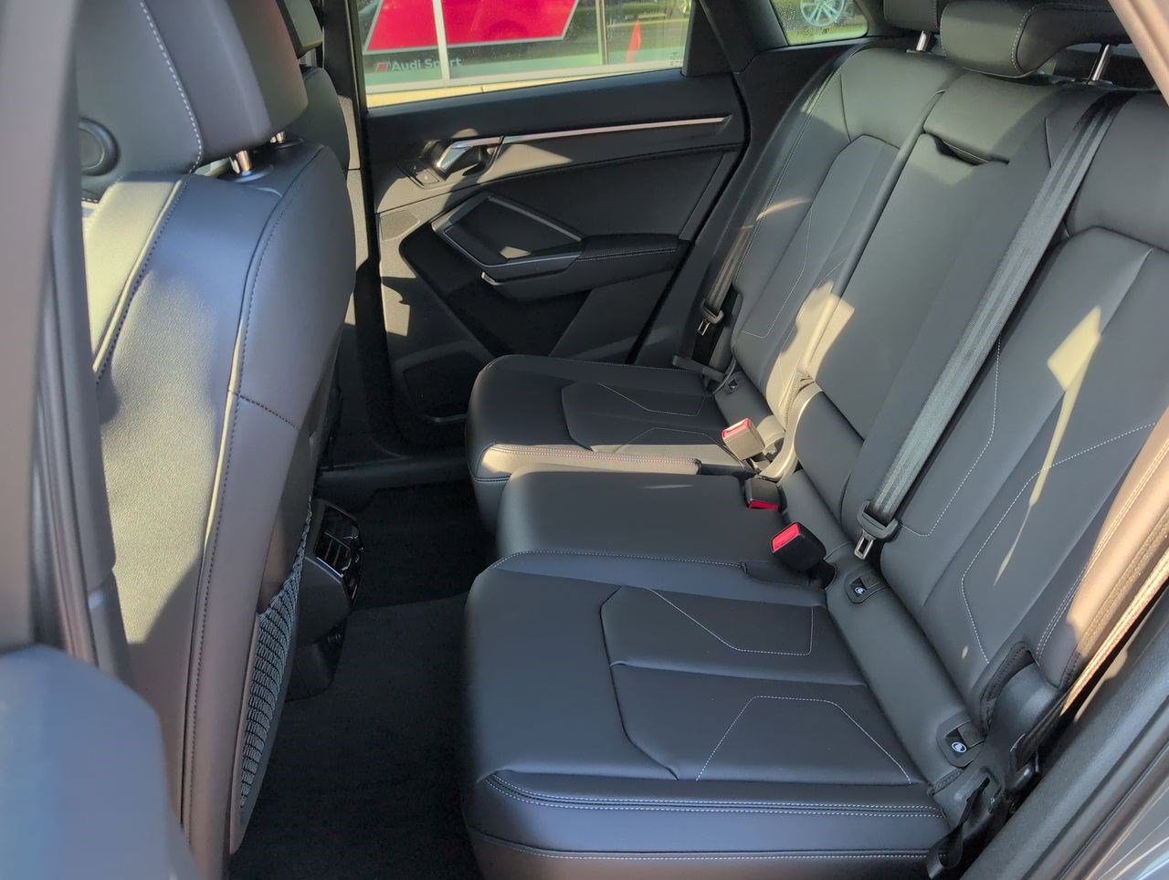 New 2025 Audi Q3 2.0T Premium image 22
