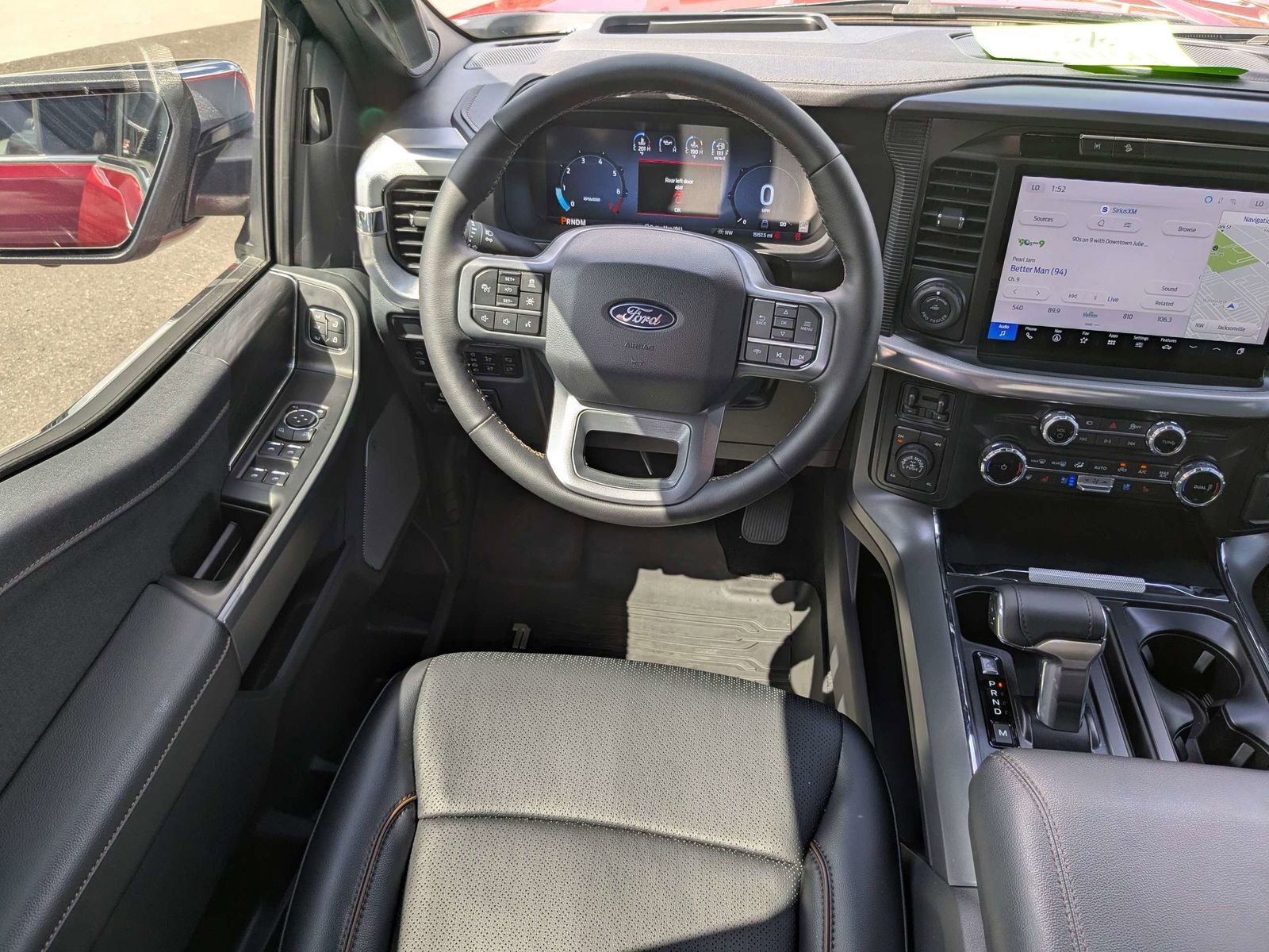 Used 2025 Ford F150 Lariat w/ Equipment Group 502A High image 16