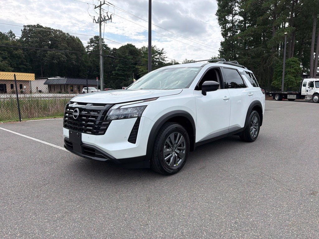New 2026 Nissan Pathfinder SV AWD/4WD image 2