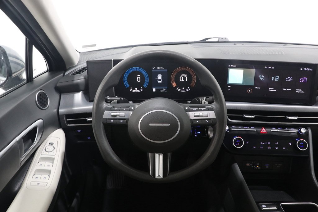 Used 2025 Hyundai Sonata SEL FWD image 11