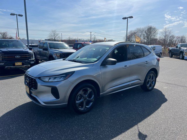 Certified 2024 Ford Escape ST-Line AWD/4WD video 3