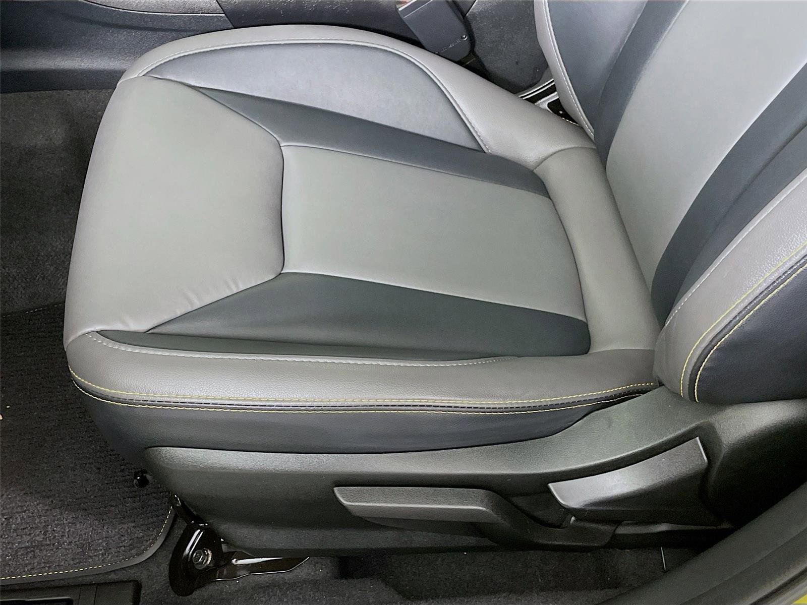 Used 2021 Subaru Crosstrek 2.5i Sport w/ Moonroof Package image 23