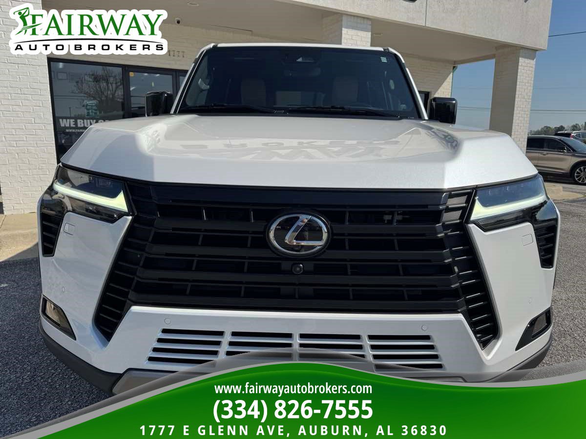 Used 2024 Lexus GX 550 AWD/4WD image 3