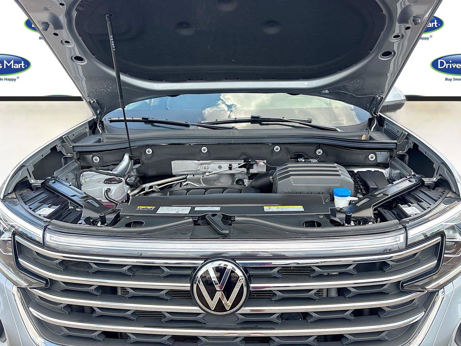 Used 2025 Volkswagen Atlas SE FWD image 30