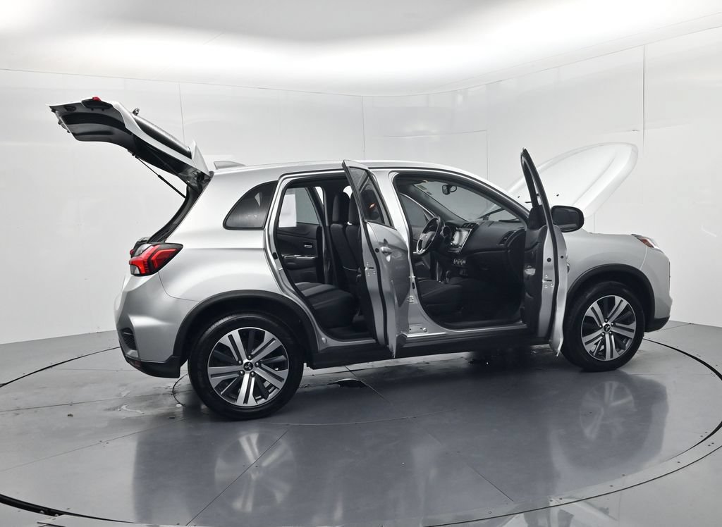 Used 2024 Mitsubishi Outlander Sport SE AWD/4WD image 52