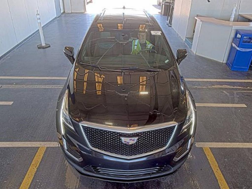 Used 2020 Cadillac XT5 Sportv AWD/4WD image 2