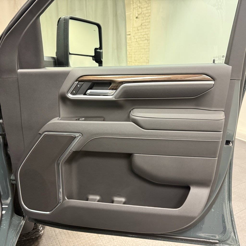 New 2026 Chevrolet Silverado 2500 LT w/ Trail Boss Package image 16