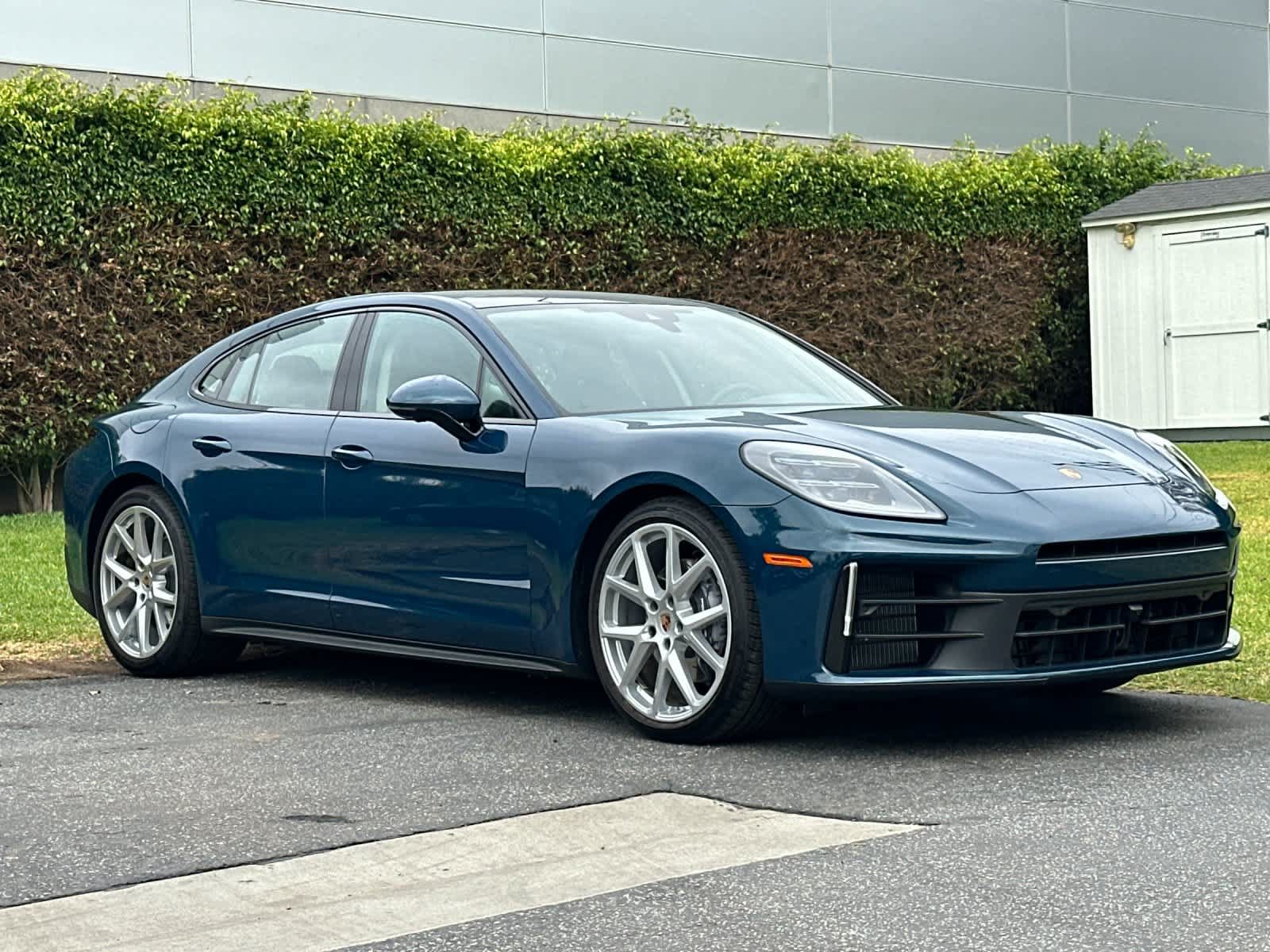 Certified 2026 Porsche Panamera 4 AWD/4WD image 10