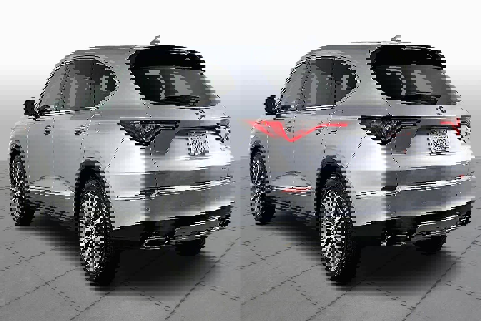 Used 2025 Acura MDX SH-AWD w/ Technology Package image 11