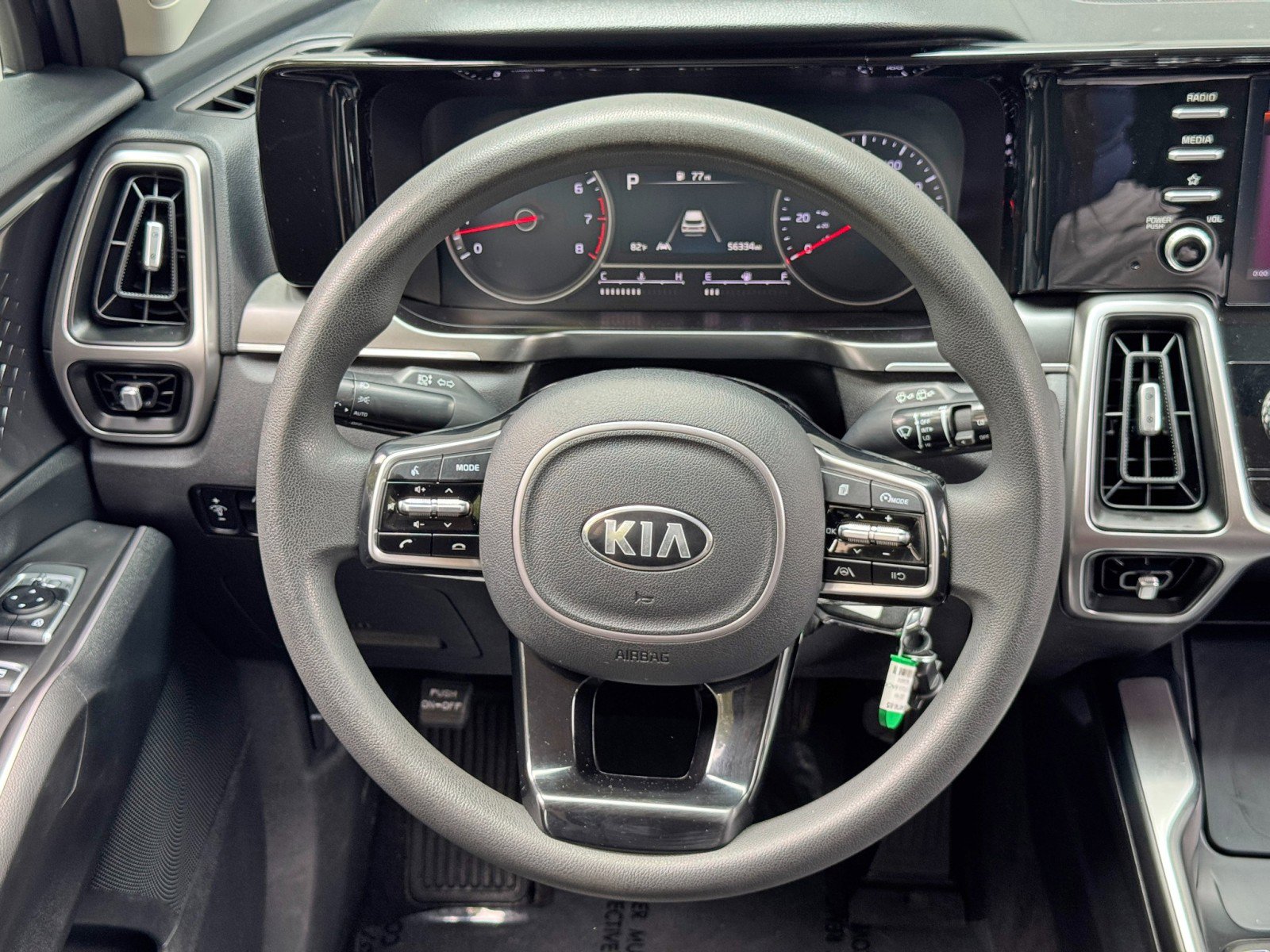 Used 2021 Kia Sorento LX FWD image 18