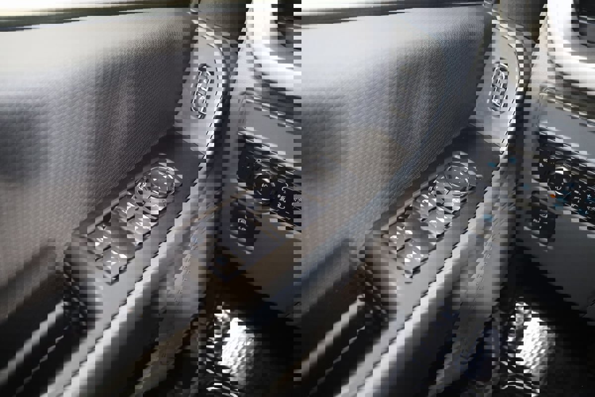 Used 2022 Ford F150 XLT w/ XTR Package image 24