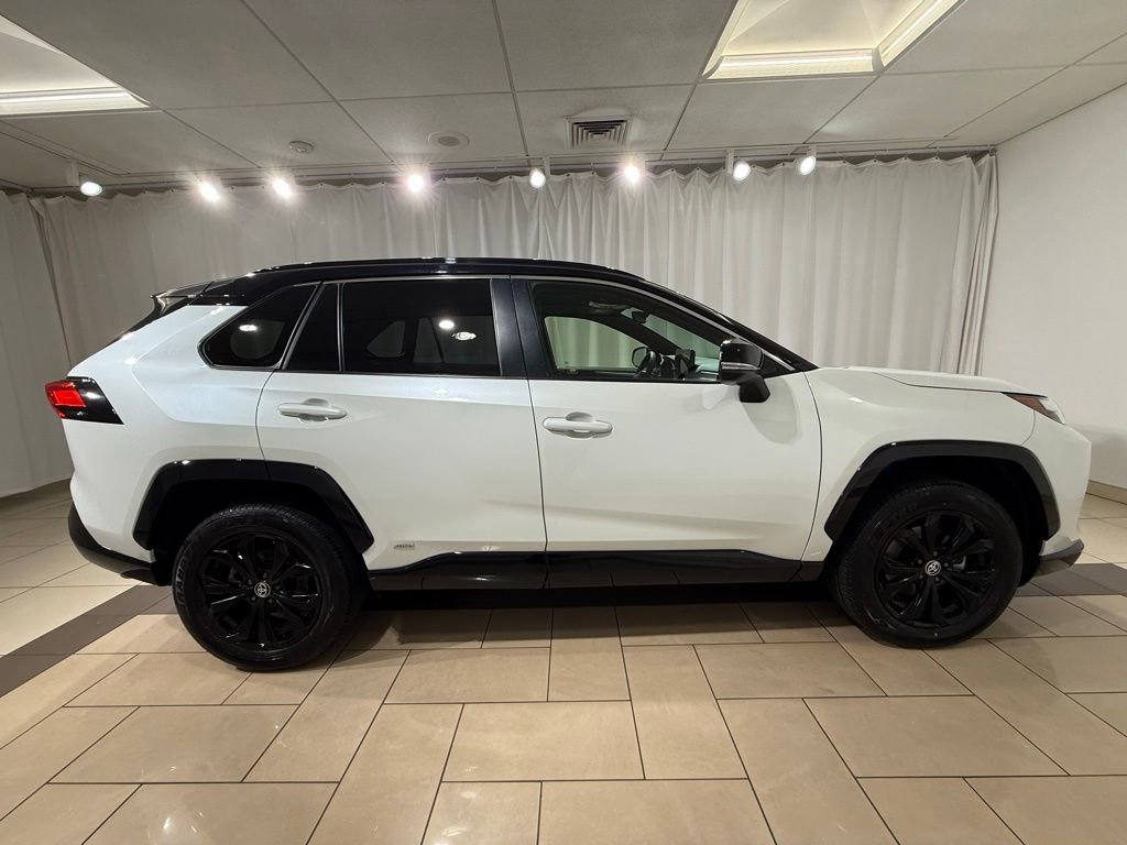 Certified 2025 Toyota RAV4 XSE w/ Weather Package image 6