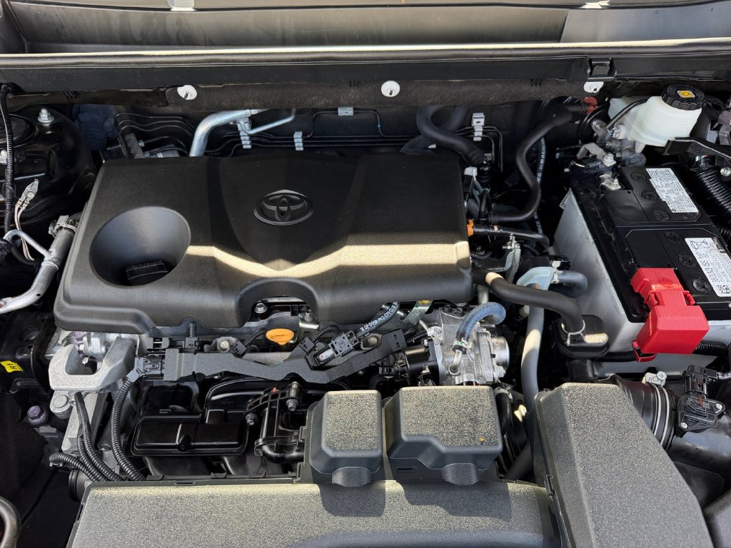 Used 2023 Toyota RAV4 XLE w/ Convenience Package AWD/4WD image 29