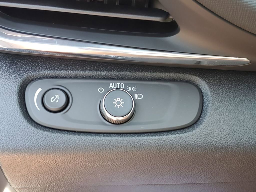 New 2025 Buick Envista Preferred w/ Convenience I Package image 18