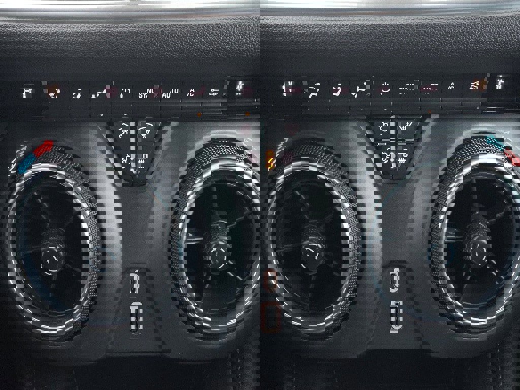 Used 2022 Chevrolet Blazer LT image 13