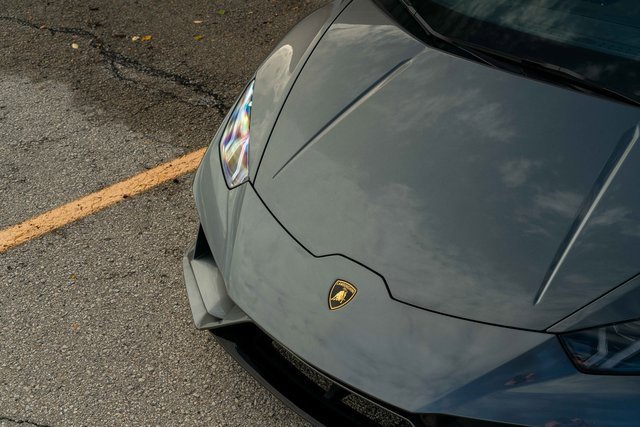 Used 2024 Lamborghini Huracan EVO image 33