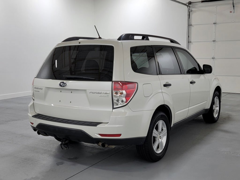 Used 2011 Subaru Forester 2.5X w/ Alloy Wheel Value Pkg AWD/4WD image 9