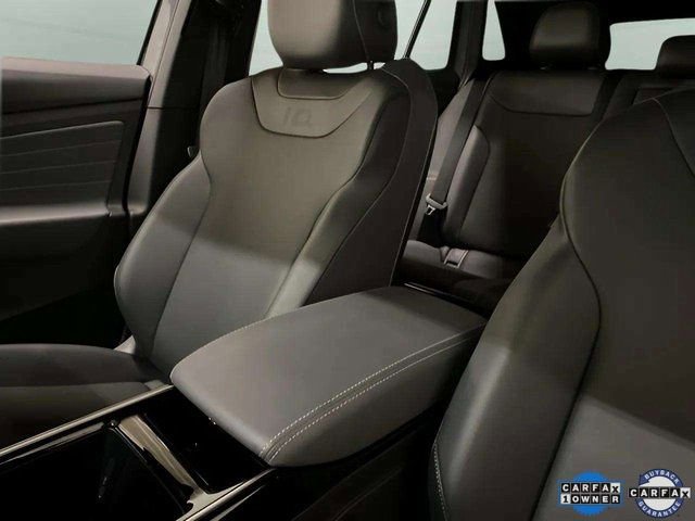 Used 2024 Volkswagen ID.4 S image 62