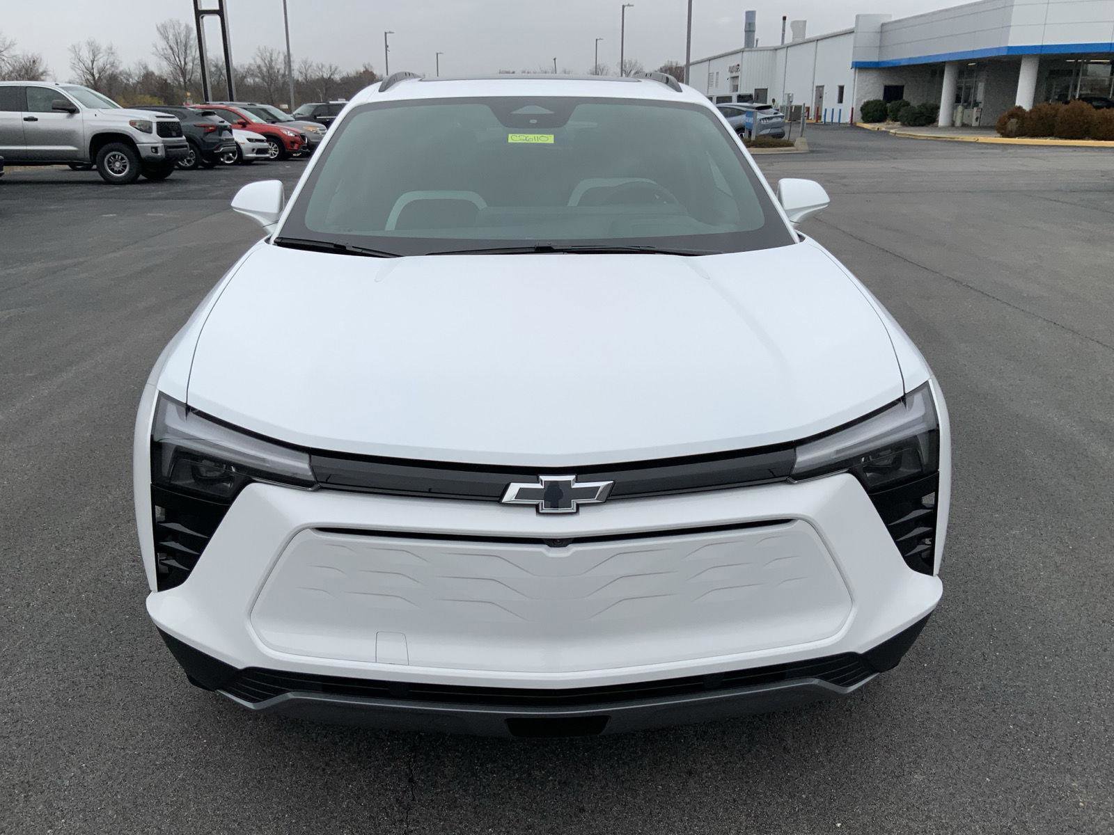 New 2026 Chevrolet Blazer EV LT image 3