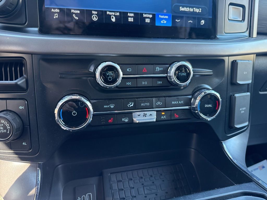 Used 2025 Ford F150 XLT w/ Equipment Group 302A MID image 35