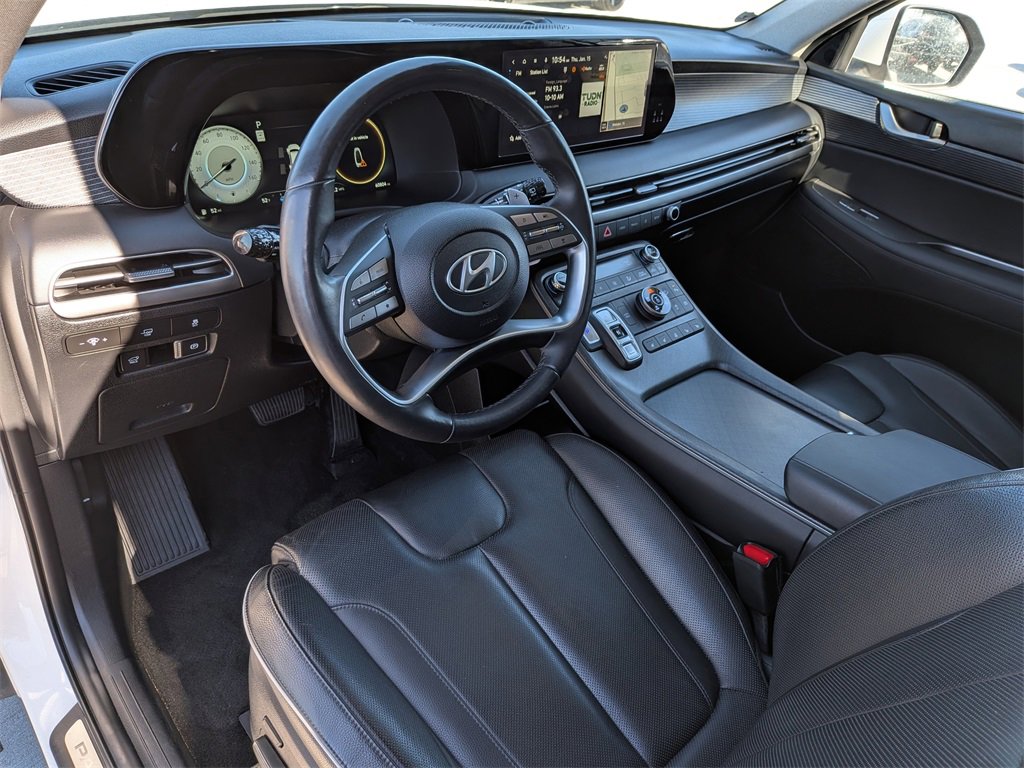 Used 2023 Hyundai Palisade Limited w/ Cargo Package image 14