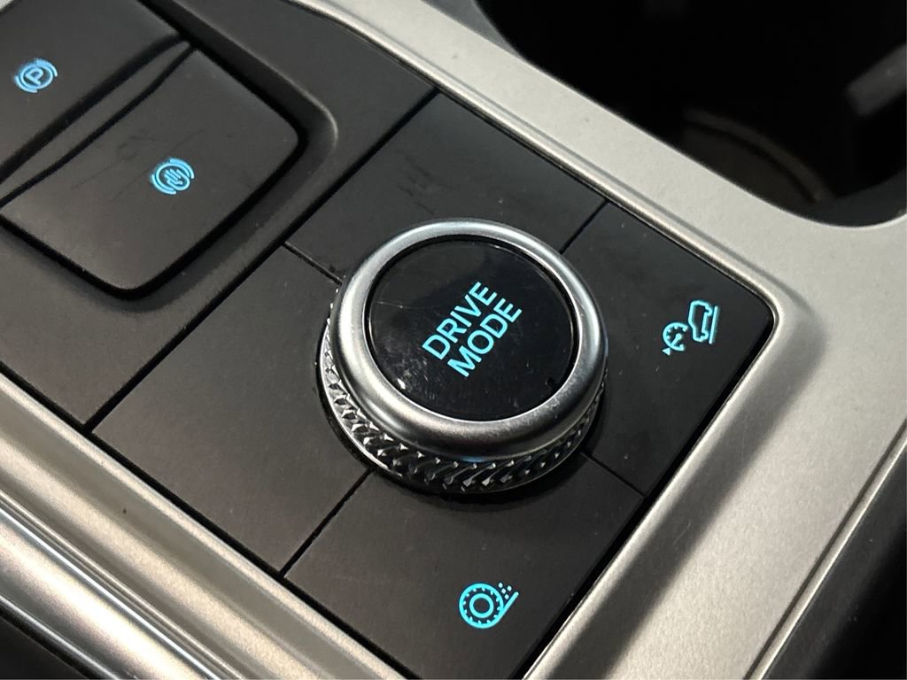 Used 2022 Ford Explorer Limited w/ Equipment Group 301A image 37