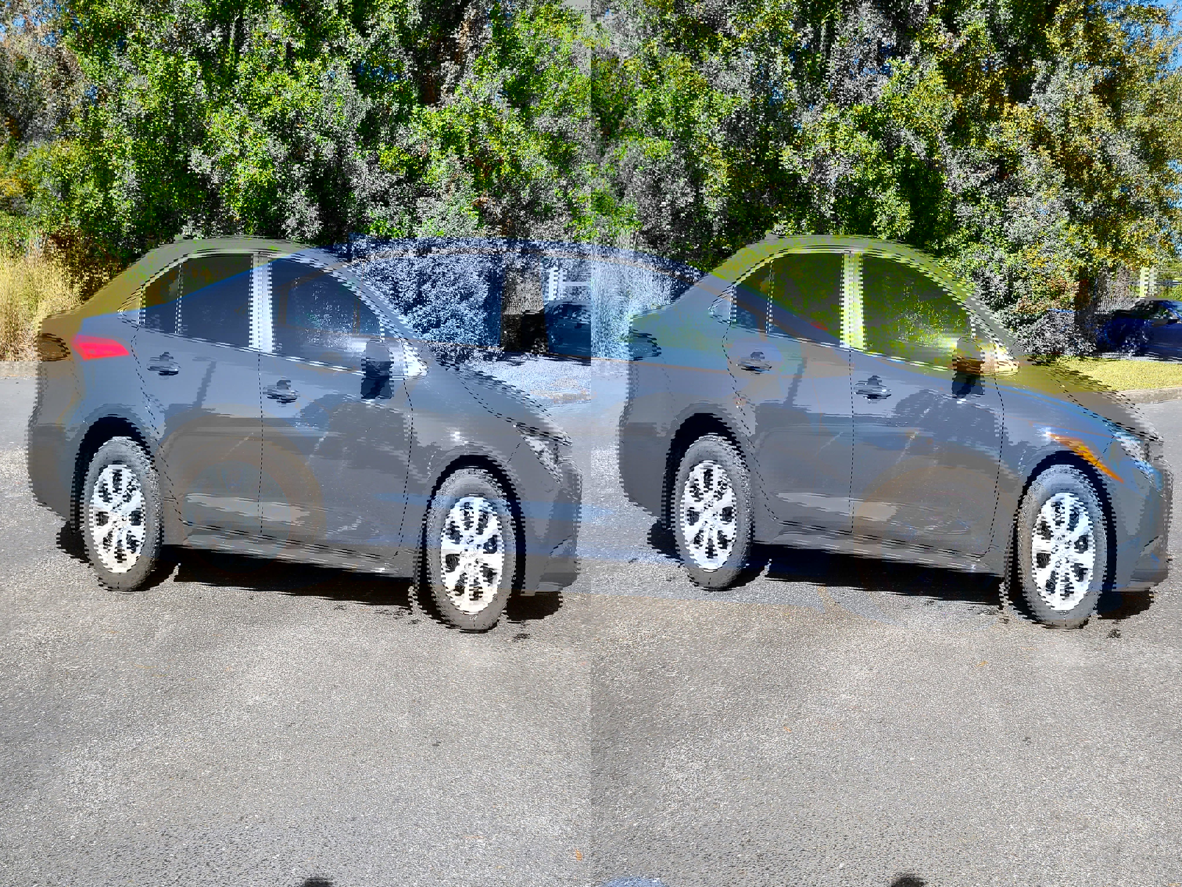 Certified 2025 Toyota Corolla LE image 9