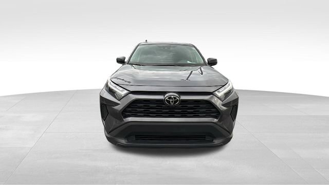 Used 2024 Toyota RAV4 LE image 7