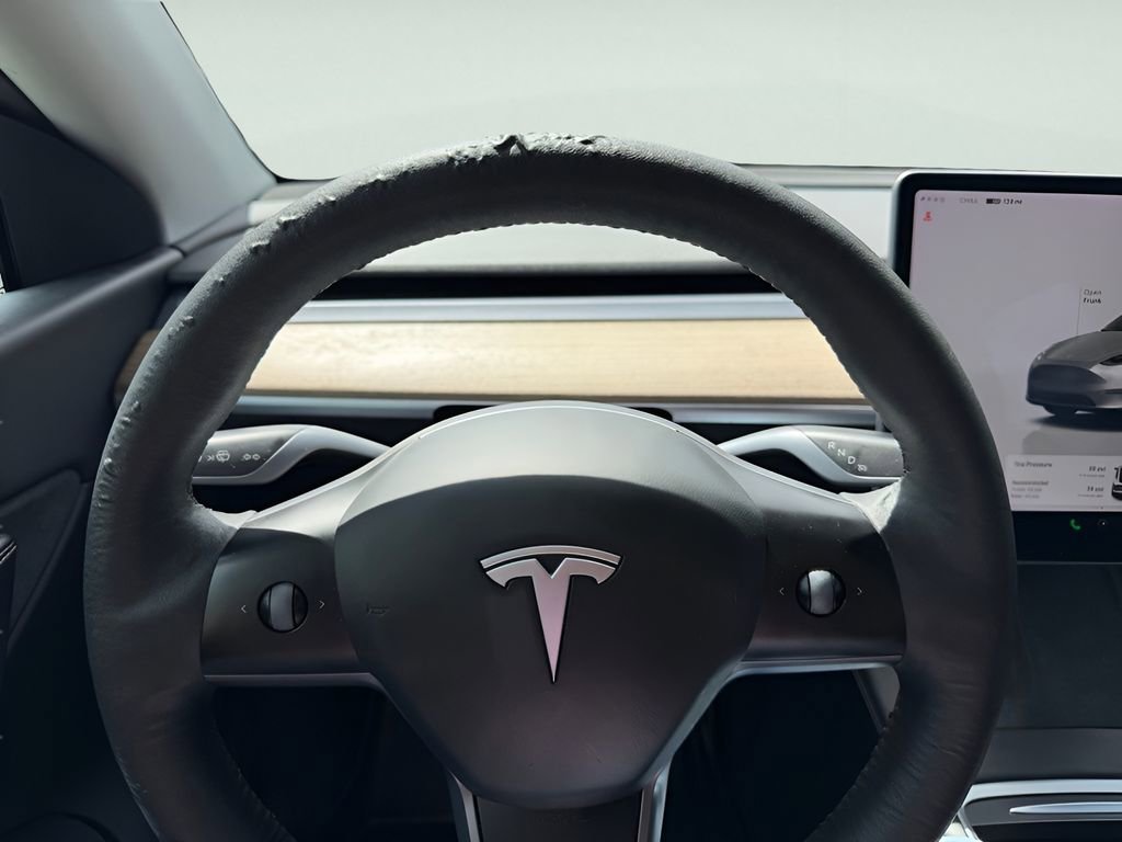 Used 2022 Tesla Model Y Long Range AWD/4WD image 17